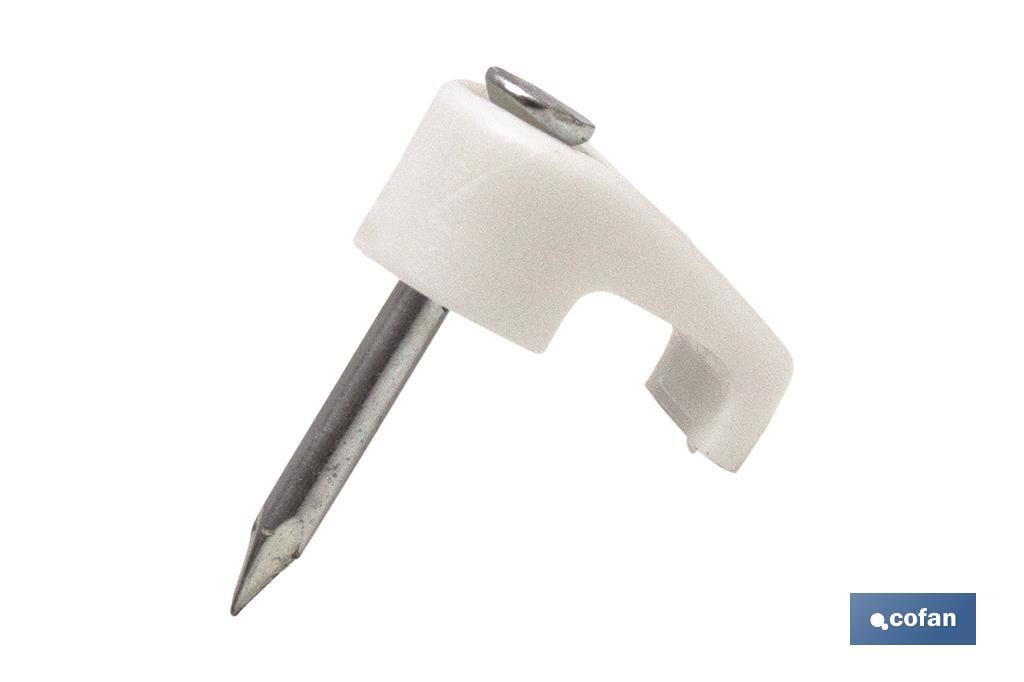 BLÍSTER DE 9 UDS. GRAPA DE PLÁSTICO PLANO 5,4X3,3 MM VENTA UNITARIA